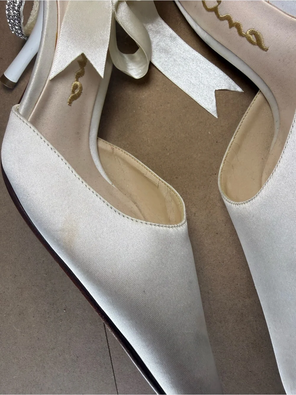 Nina White Satin Leather Pumps Heels Bow Rhinestone Ankle Wrap Size 6.5 6 1/2